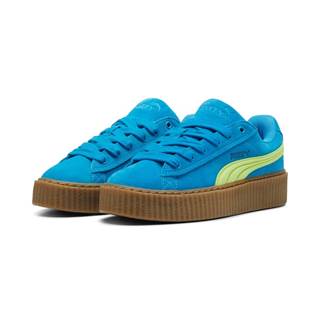 *"Creeper Fenty", sneakers, unisex, in the color turqoise. While stock lasts. Cannot be combined with other discounts. (RRP €140 | Outlet price €110)