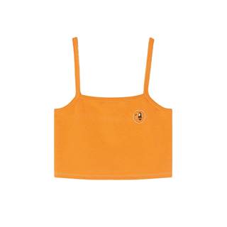 *Top, in the color orange. While stock lasts. Cannot be combined with other discounts. (RRP €45 | Outlet price €22.50)