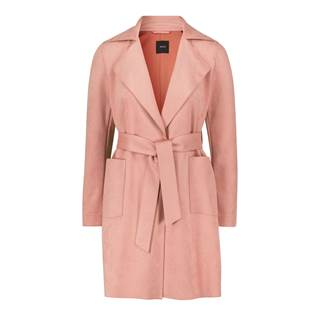 *Trenchcoat. While stock lasts. Cannot be combined with other discounts. (RRP €119.99 | Outlet price €79.99)